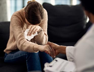 İletişim Çıkmazından Güvenli Limana: İlişkiyi Kurtaran 3 Temel İlke